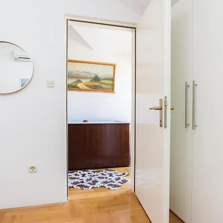 Three-bedroom In Σπίτι διακοπών