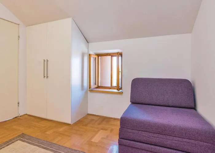Feriehus Three-bedroom In Kruševo